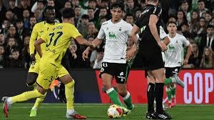 记者：奥斯卡身边人认为他没法继续踢球了，他在体能测试时突感不适